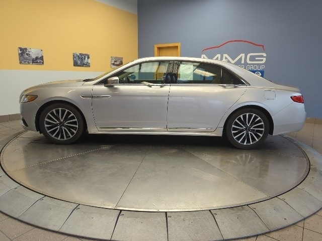 Used 2018 Lincoln Continental Select with VIN 1LN6L9SP4J5601847 for sale in Mansfield, OH