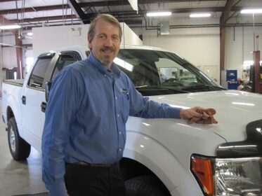 Staff member Mike Ault from 8911f8bac2b8
