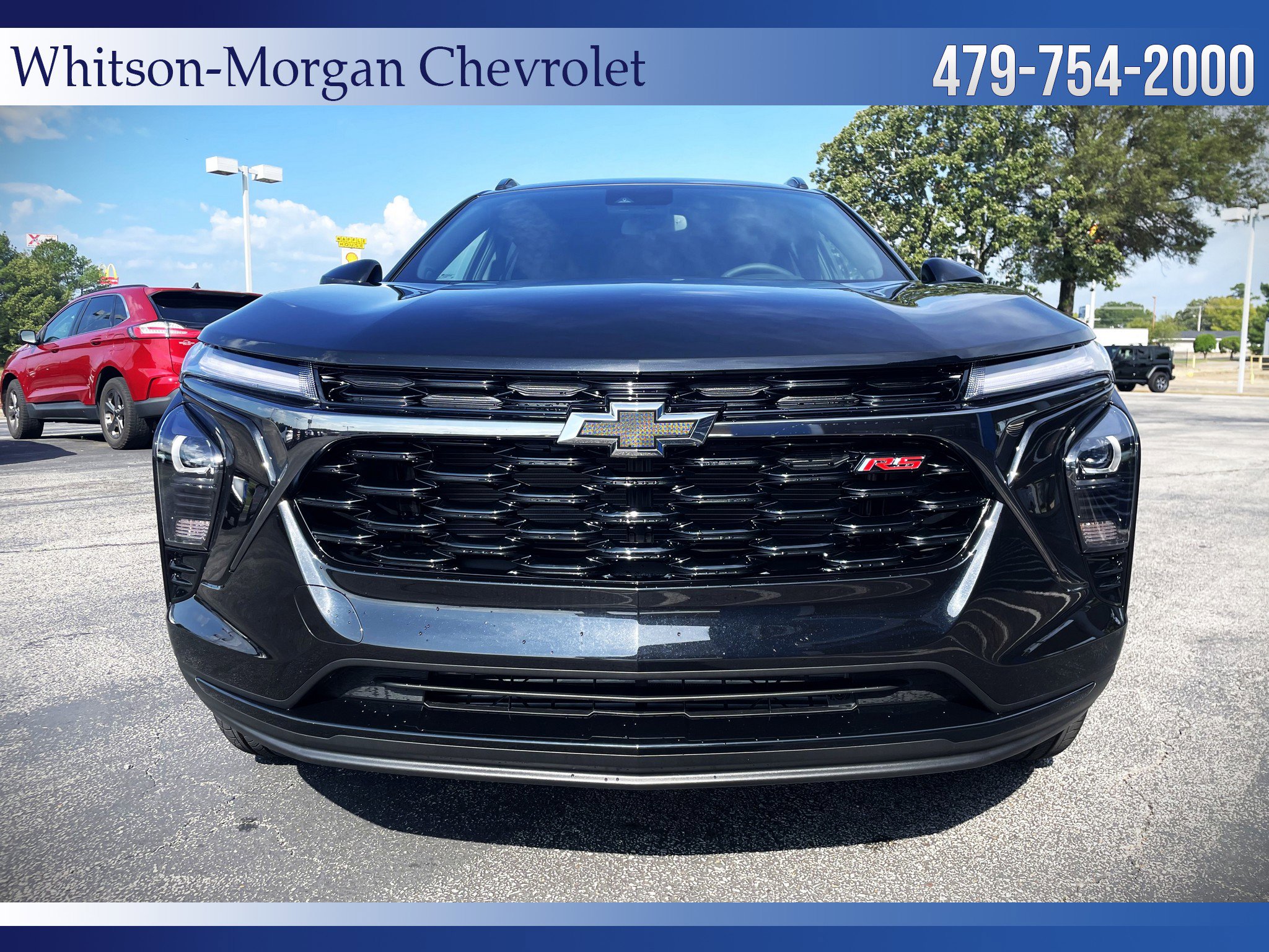 2025 Chevrolet Trax photo 2