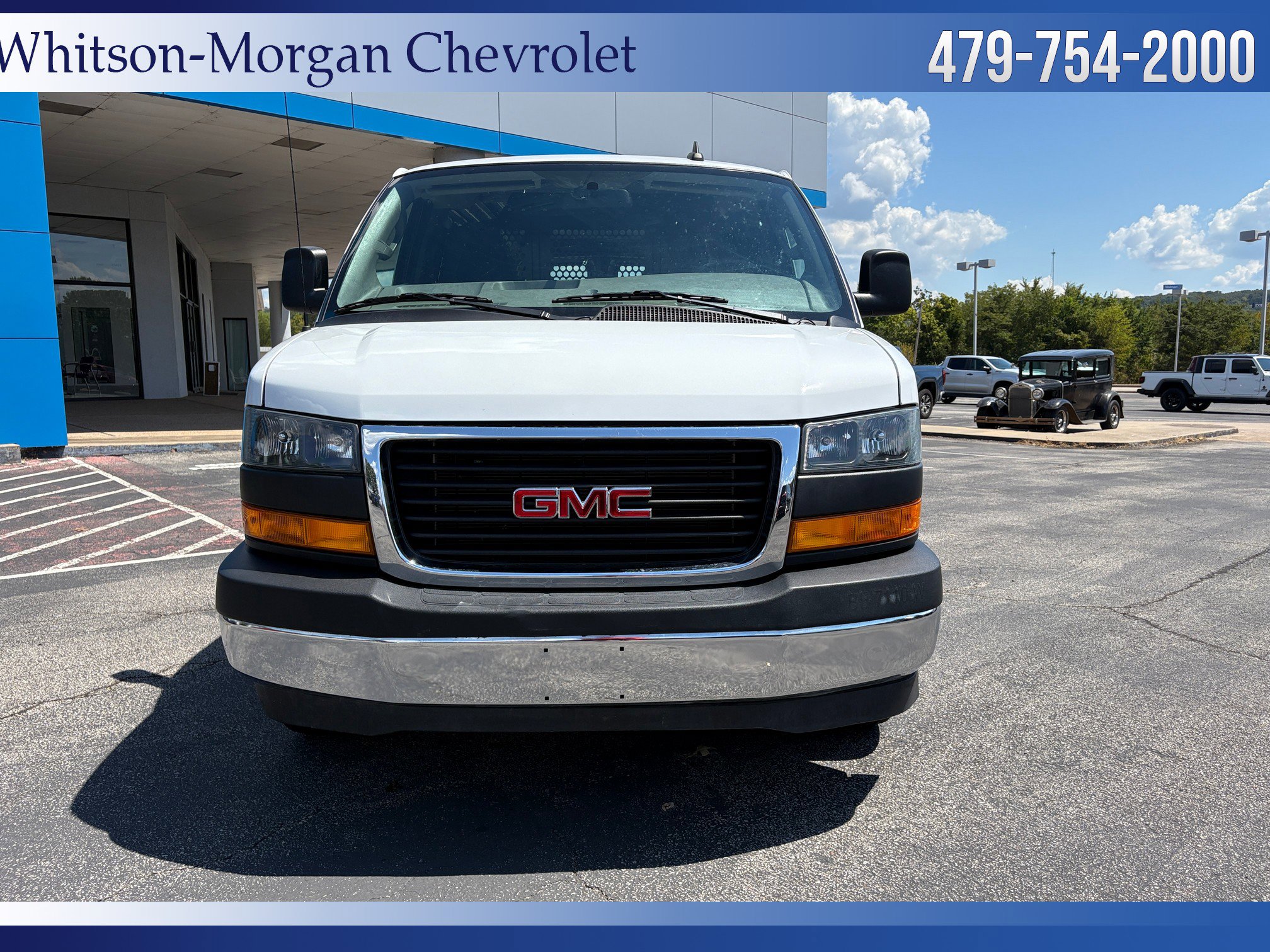 2023 Gmc Savana Cargo 2500 photo 2