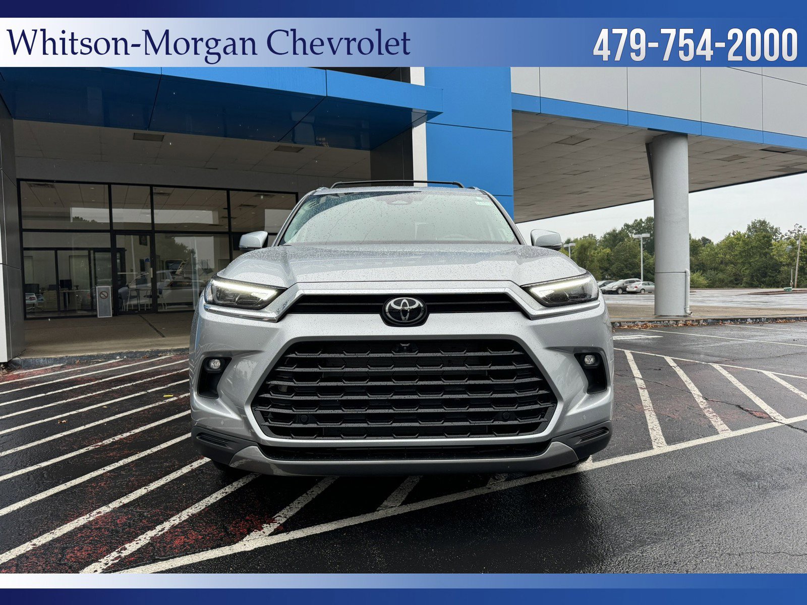 Used 2024 Toyota Grand Highlander Limited with VIN 5TDAAAA53RS016866 for sale in Clarksville, AR