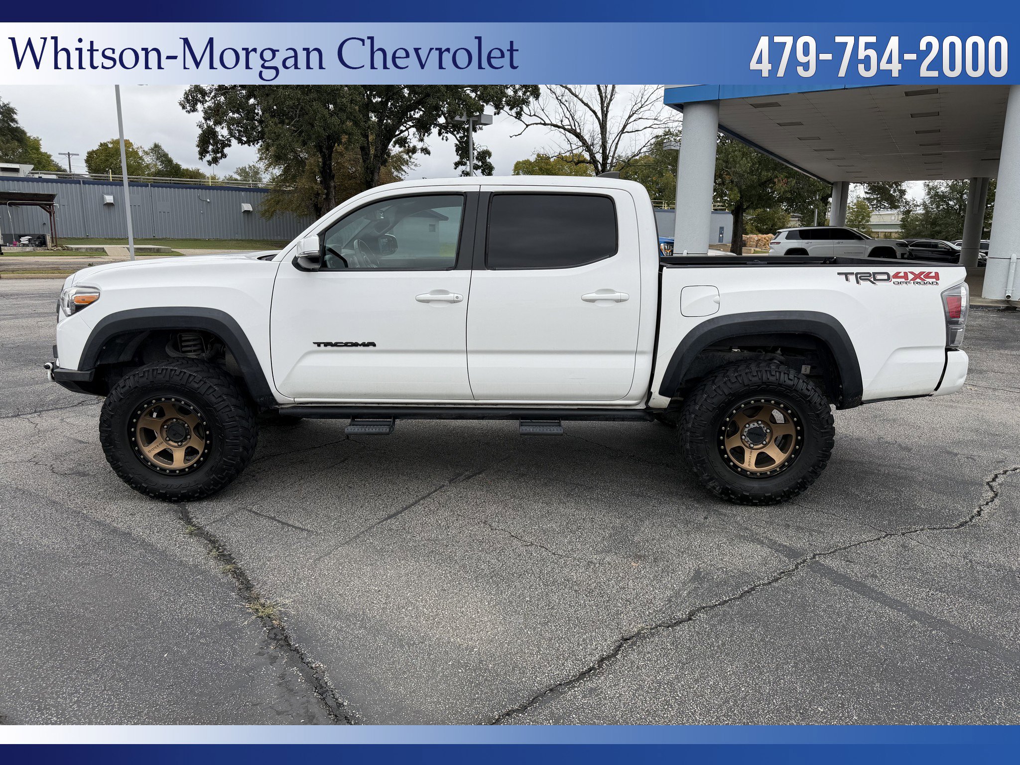 Used 2020 Toyota Tacoma TRD Off Road with VIN 3TMCZ5AN8LM332778 for sale in Little Rock