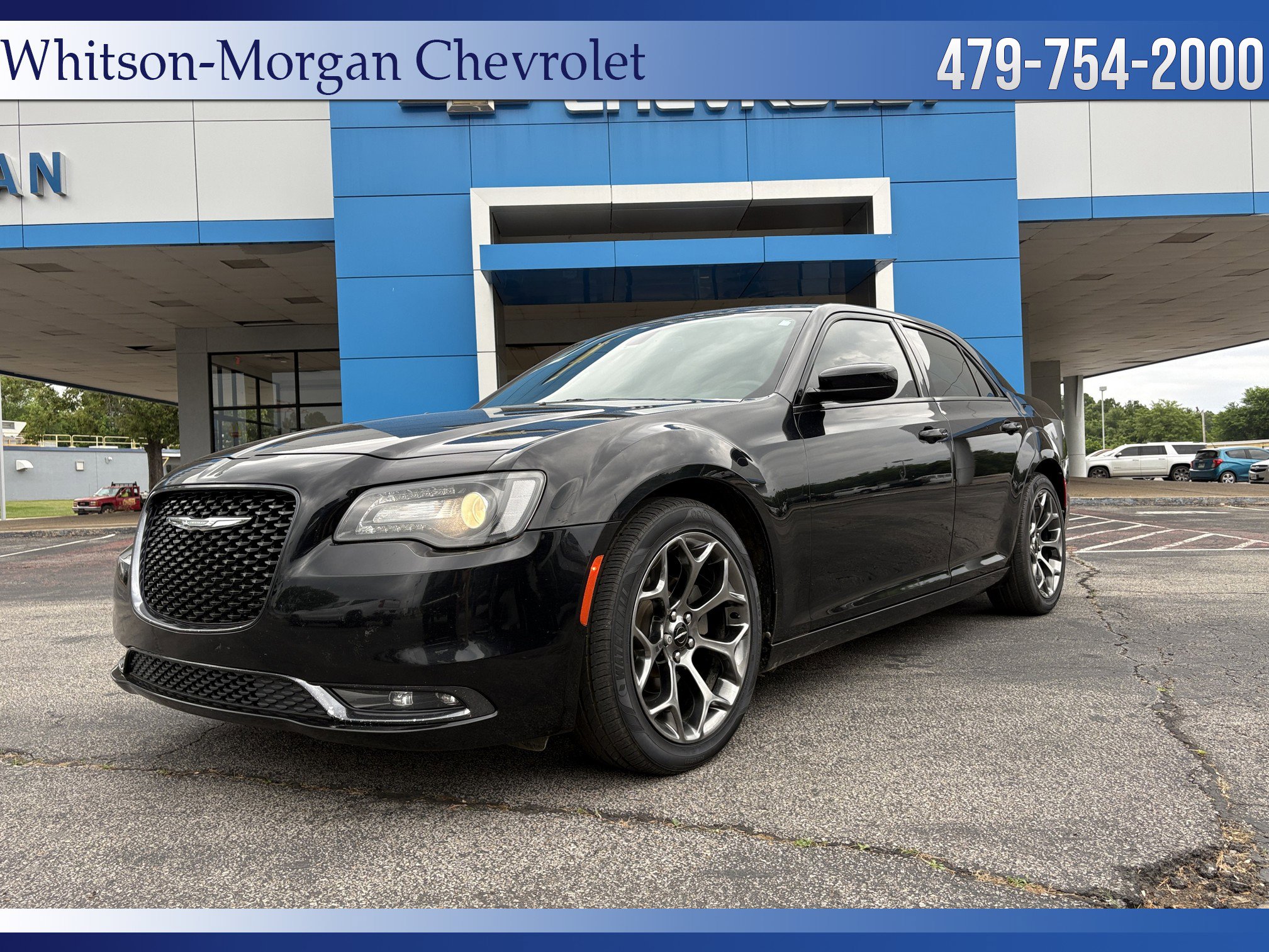 2018 Chrysler 300 S's photo