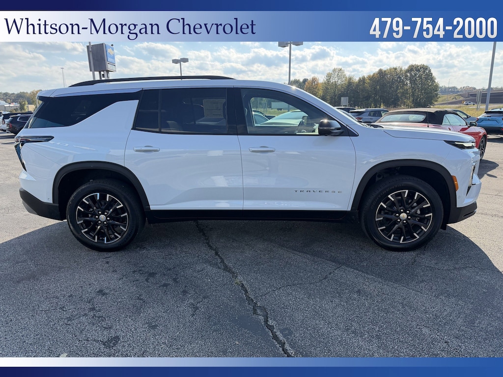 New 2026 Chevrolet Traverse LT SUV