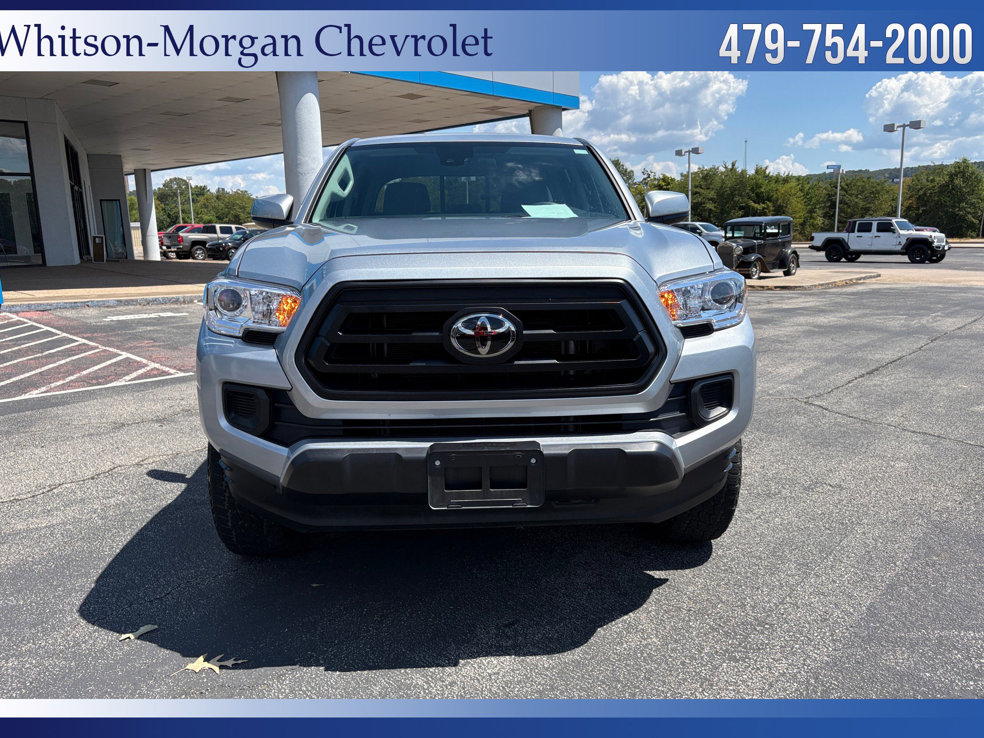 2022 Toyota Tacoma SR photo 4