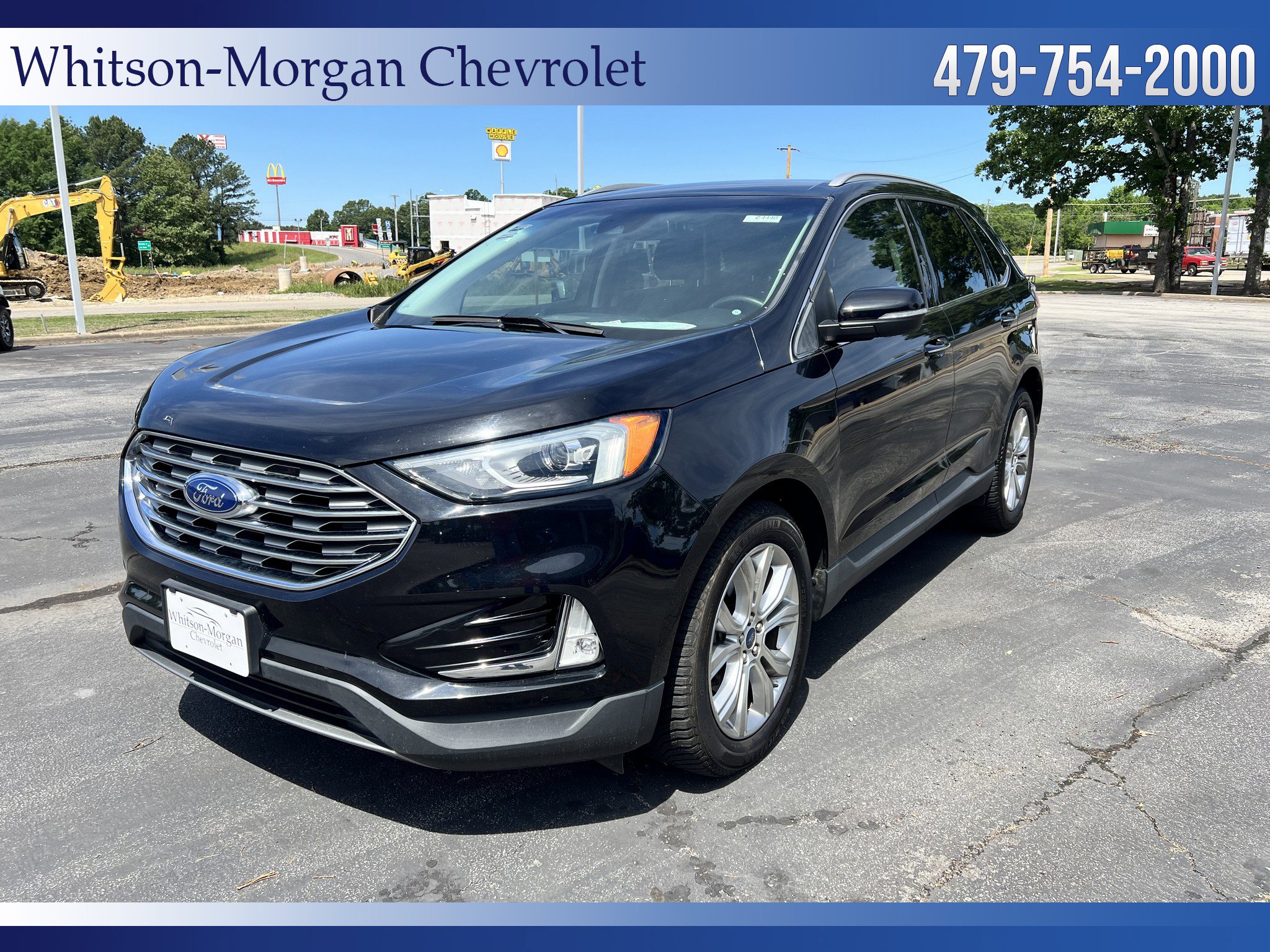 2019 Ford Edge Titanium's photo