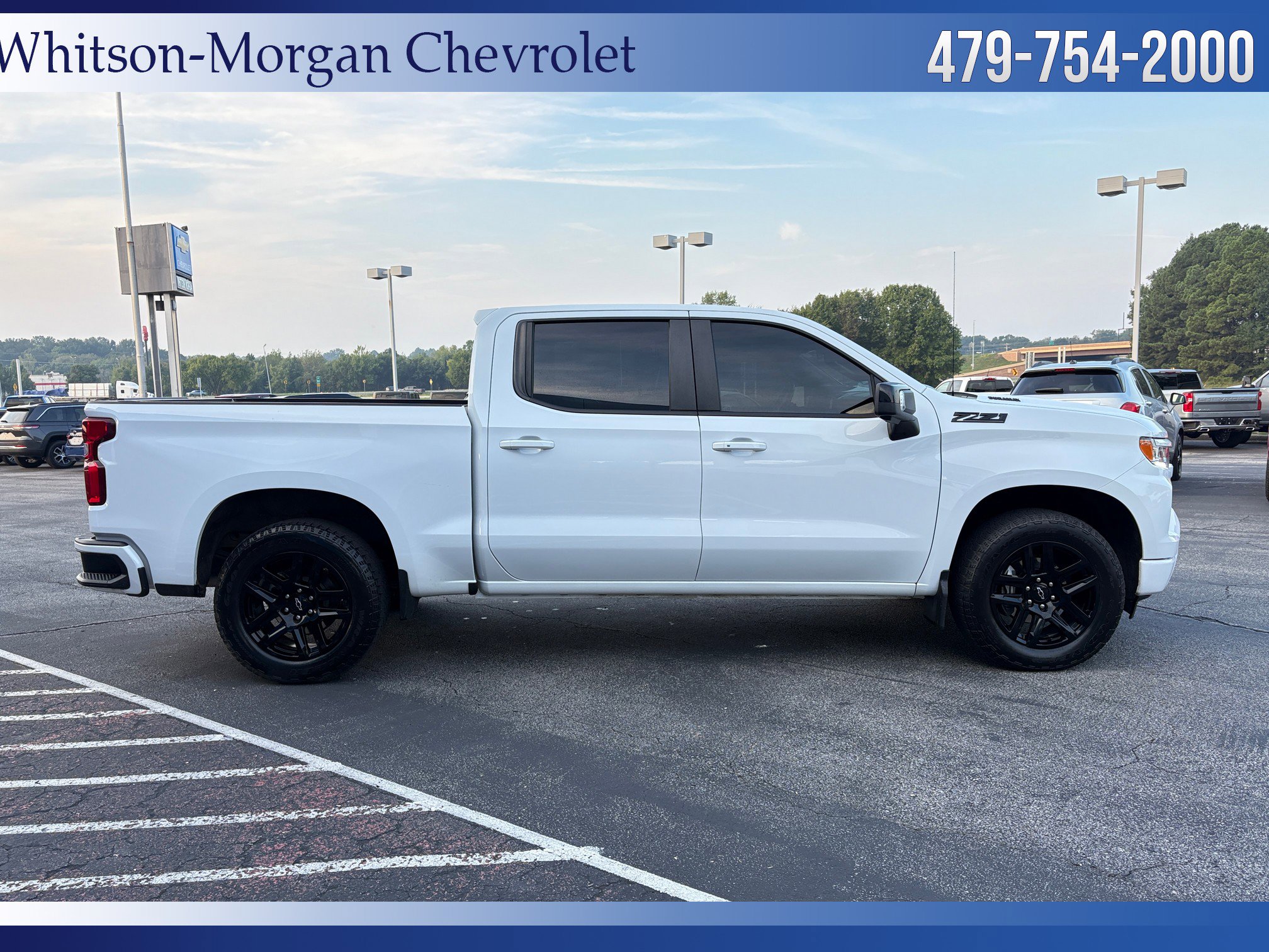 2024 Chevrolet Silverado 1500 RST photo 4