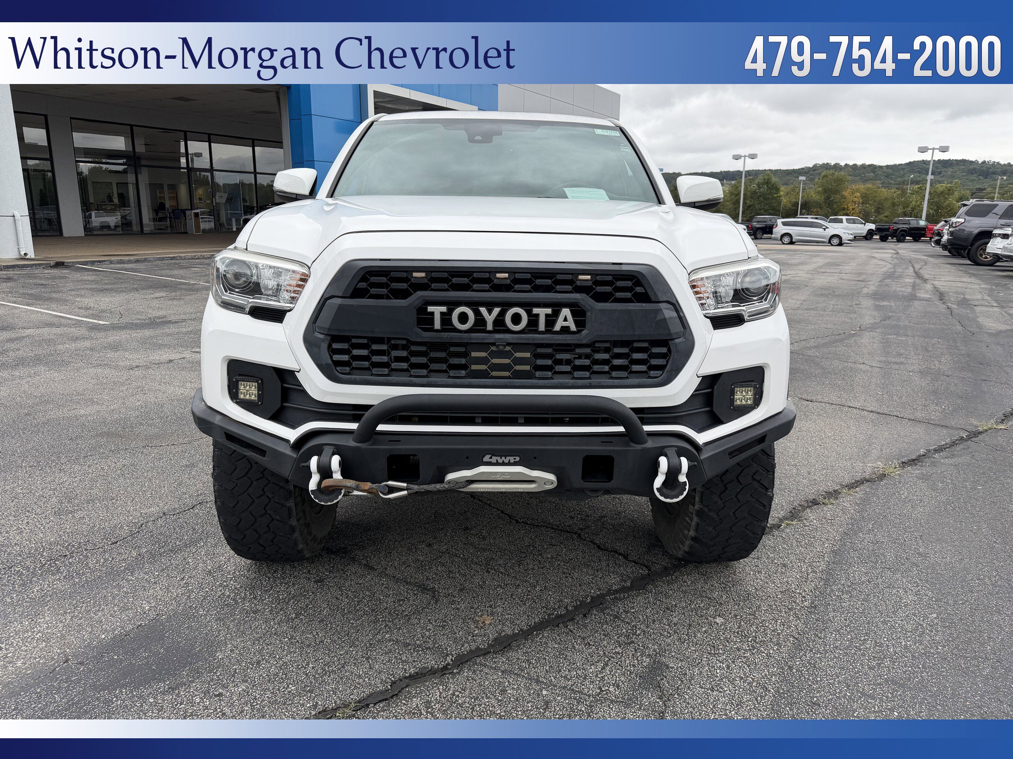 Used 2020 Toyota Tacoma TRD Off Road with VIN 3TMCZ5AN8LM332778 for sale in Little Rock