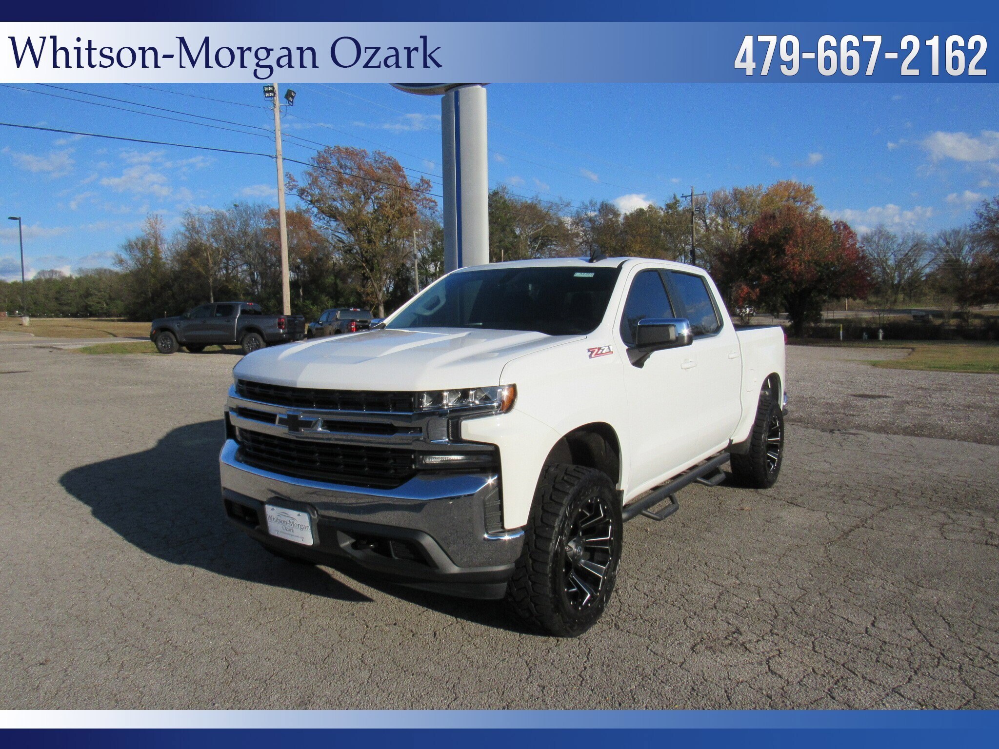 2019 Chevrolet Silverado 1500 LT photo 4