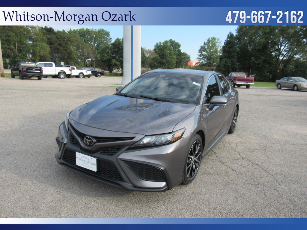 Used 2023 Toyota Camry SE Sedan
