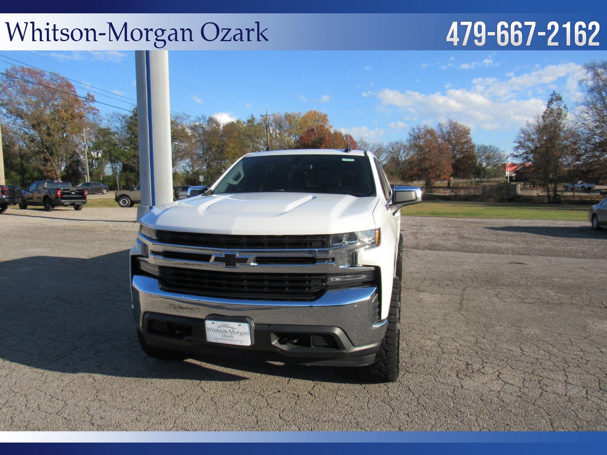 2019 Chevrolet Silverado 1500 LT photo 3