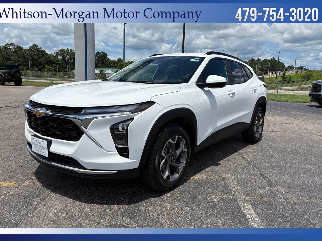 Used 2024 Chevrolet Trax LT SUV