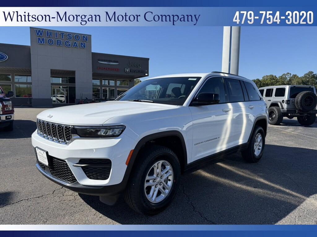 New 2025 Jeep Grand Cherokee Laredo SUV