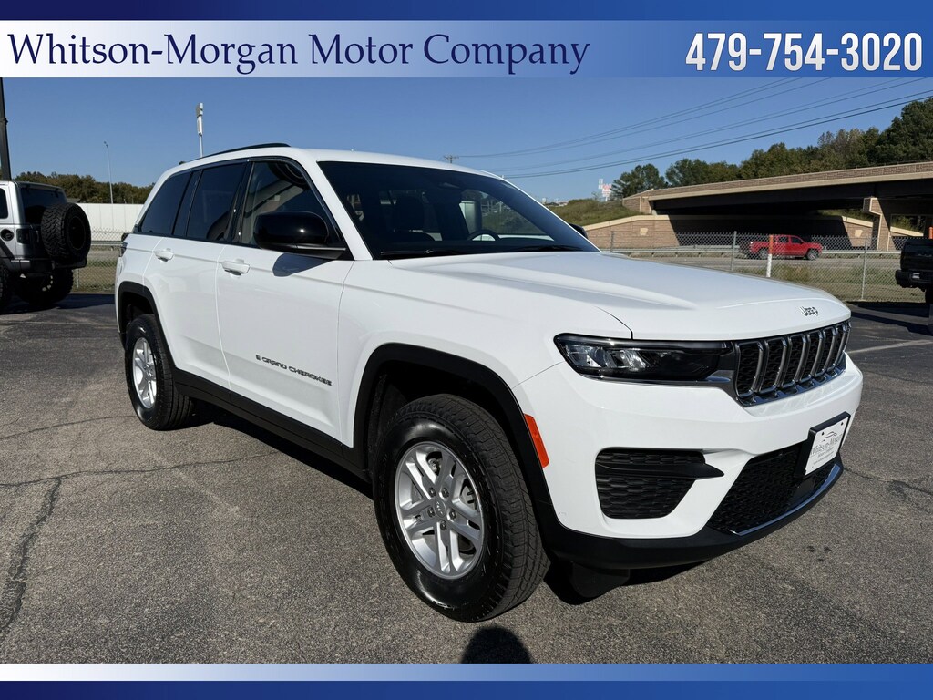 New 2025 Jeep Grand Cherokee Laredo SUV