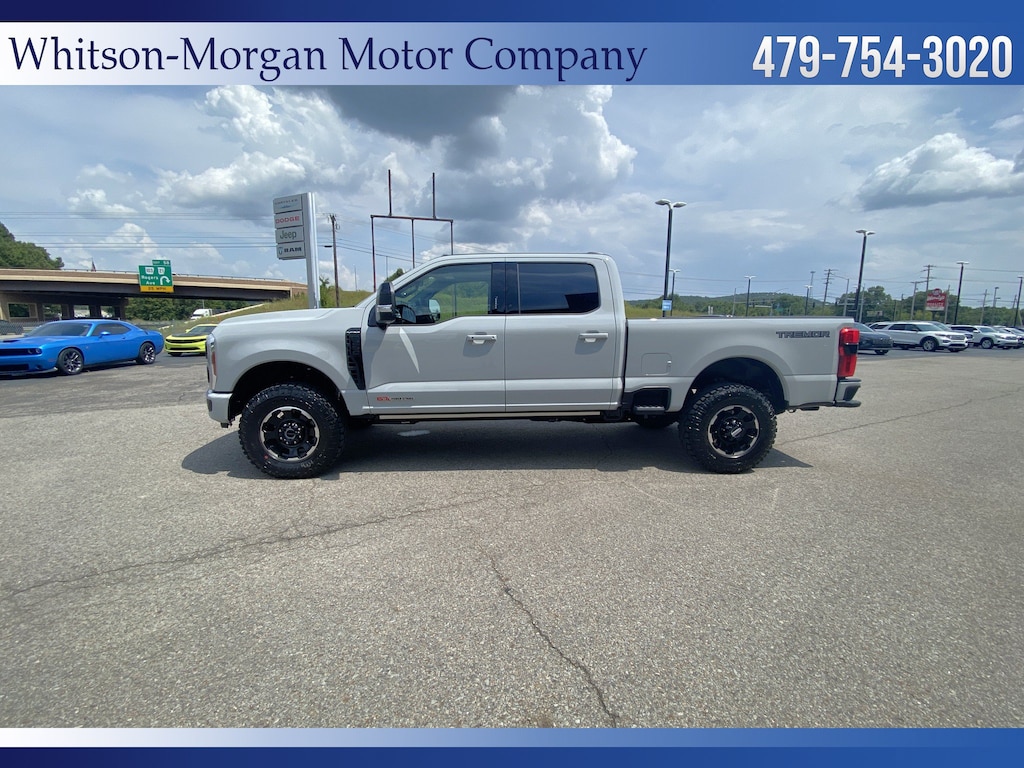 New 2026 Ford F-250 Platinum Truck Crew Cab