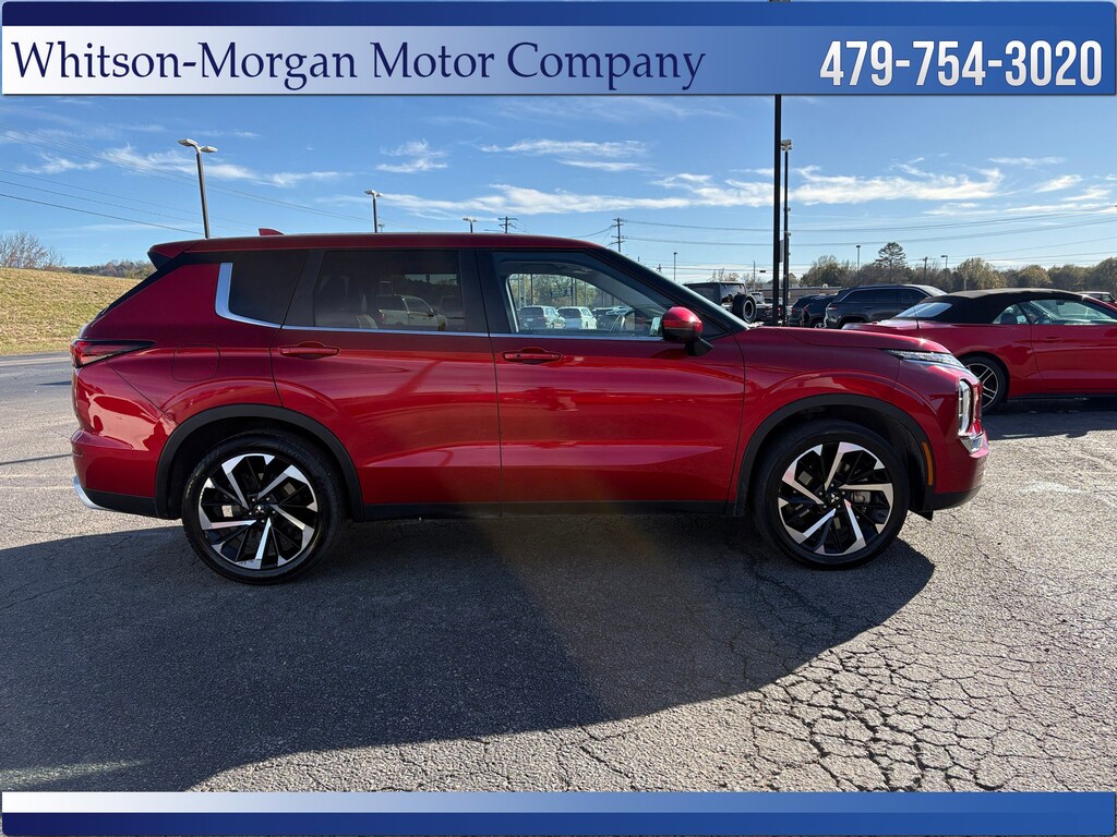 Used 2024 Mitsubishi Outlander SE SUV