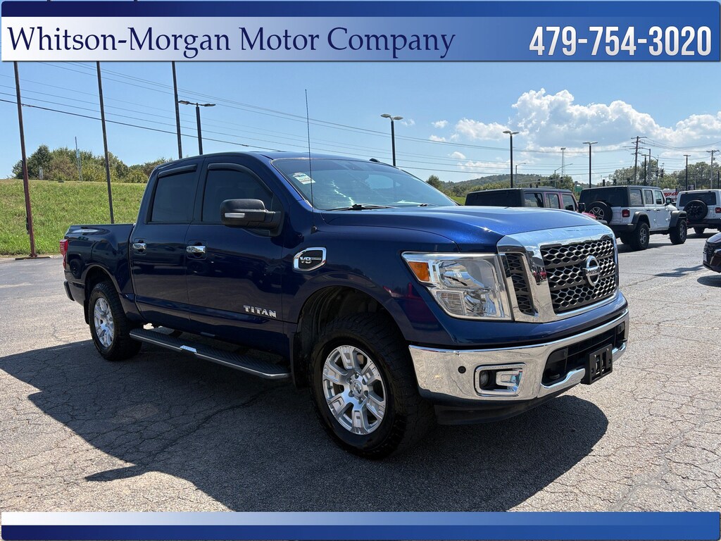 Used 2017 Nissan Titan SV Truck Crew Cab