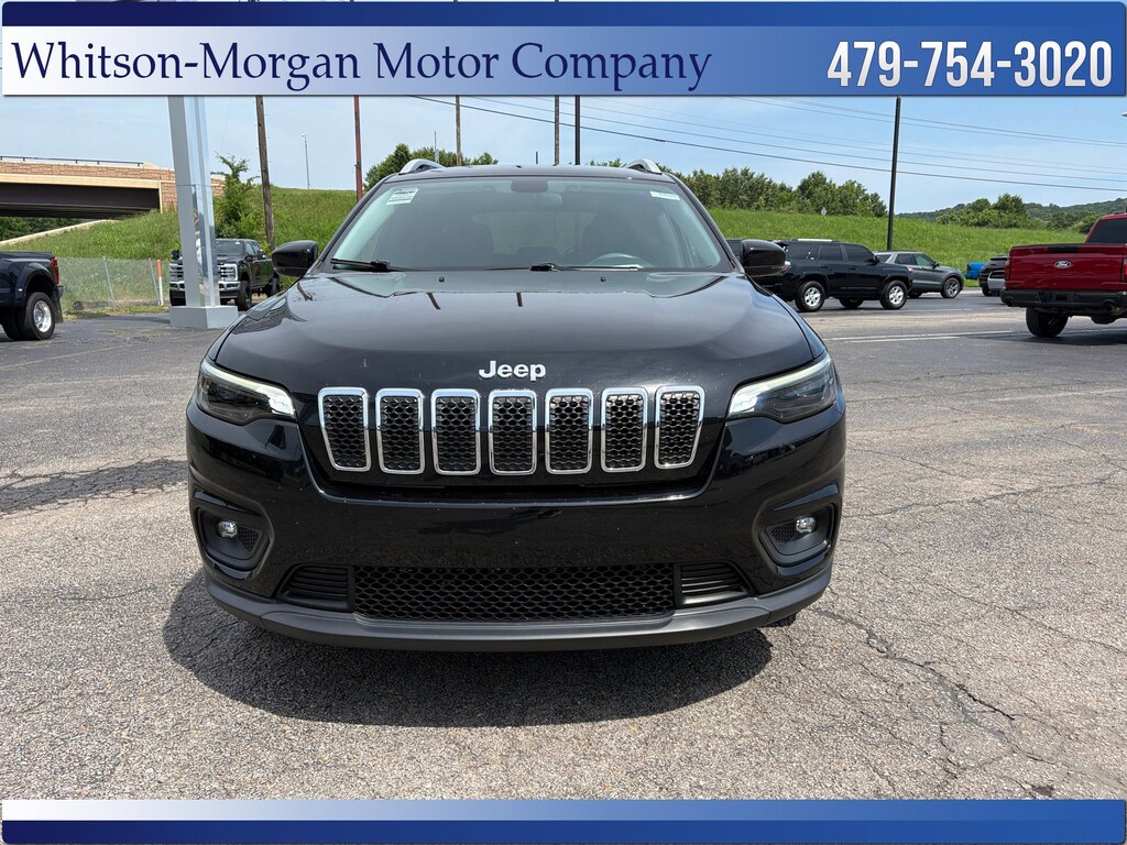 Used 2019 Jeep Cherokee Latitude Plus FWD SUV