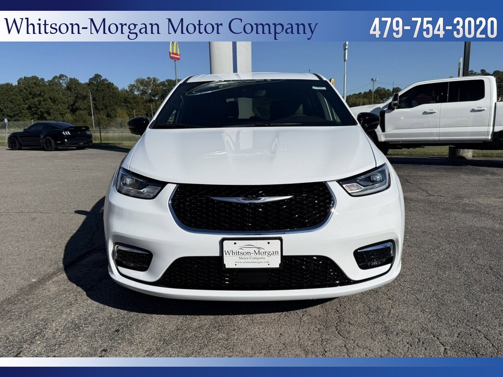 New 2026 Chrysler Pacifica Select Van Passenger Van