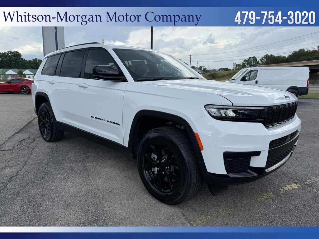 New 2025 Jeep Grand Cherokee L Laredo SUV