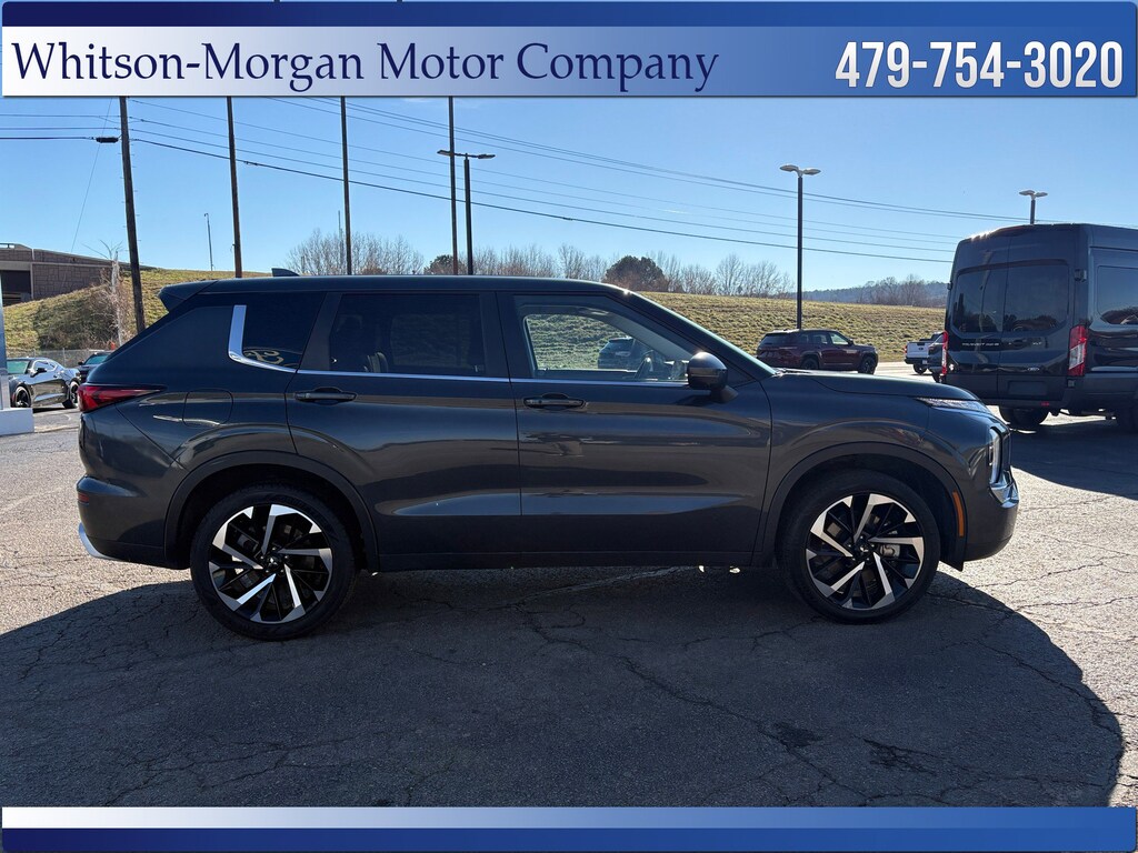 Used 2024 Mitsubishi Outlander SE SUV