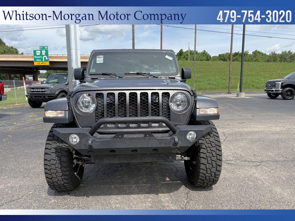 Used 2022 Jeep Gladiator Sport Truck Crew Cab