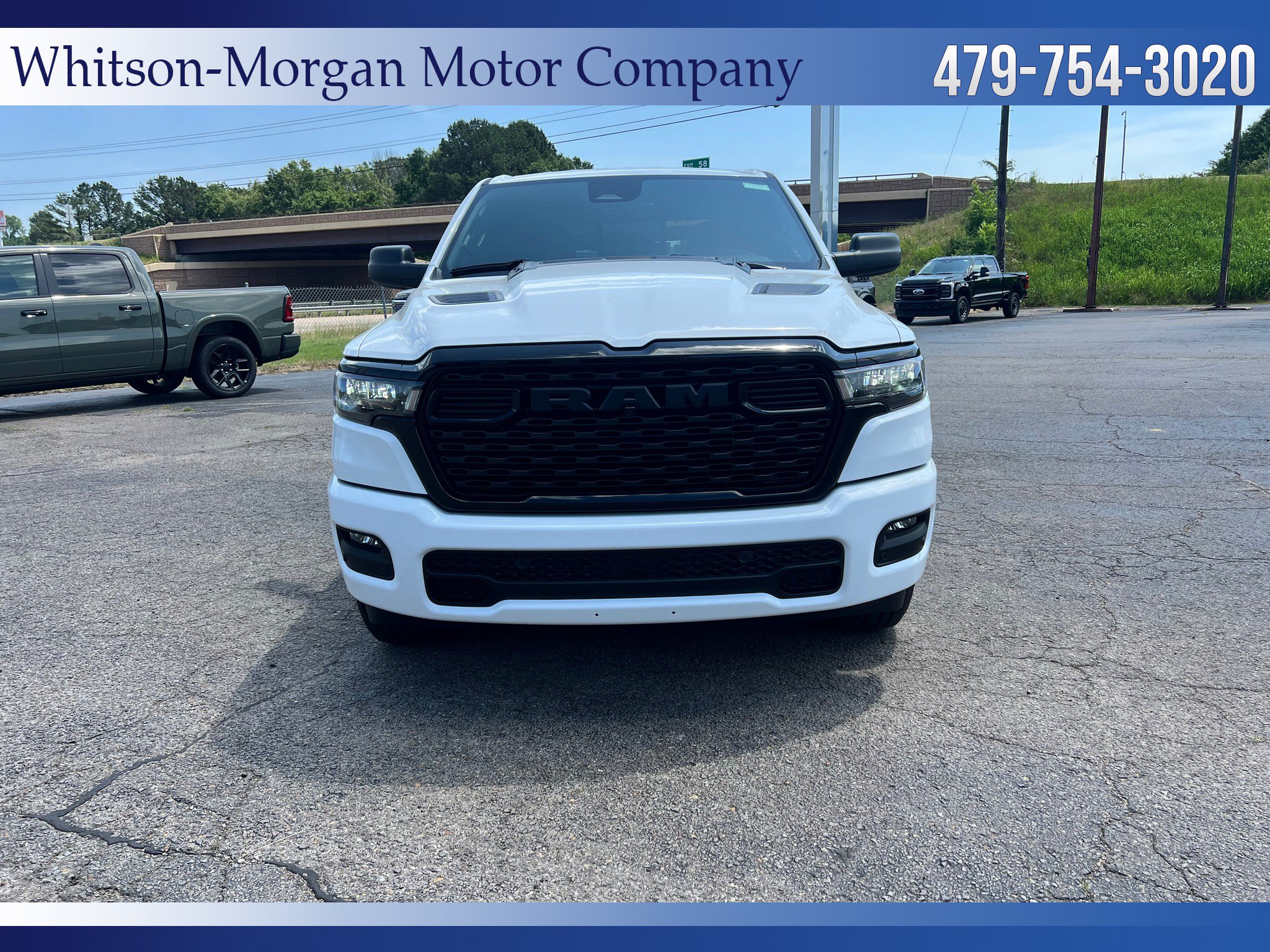 2026 RAM 1500 Express - Photo 2