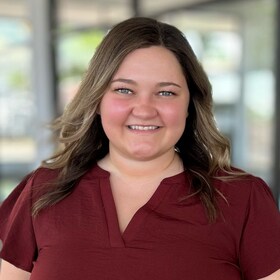 Staff member Hannah Robinson from 602562a3847e