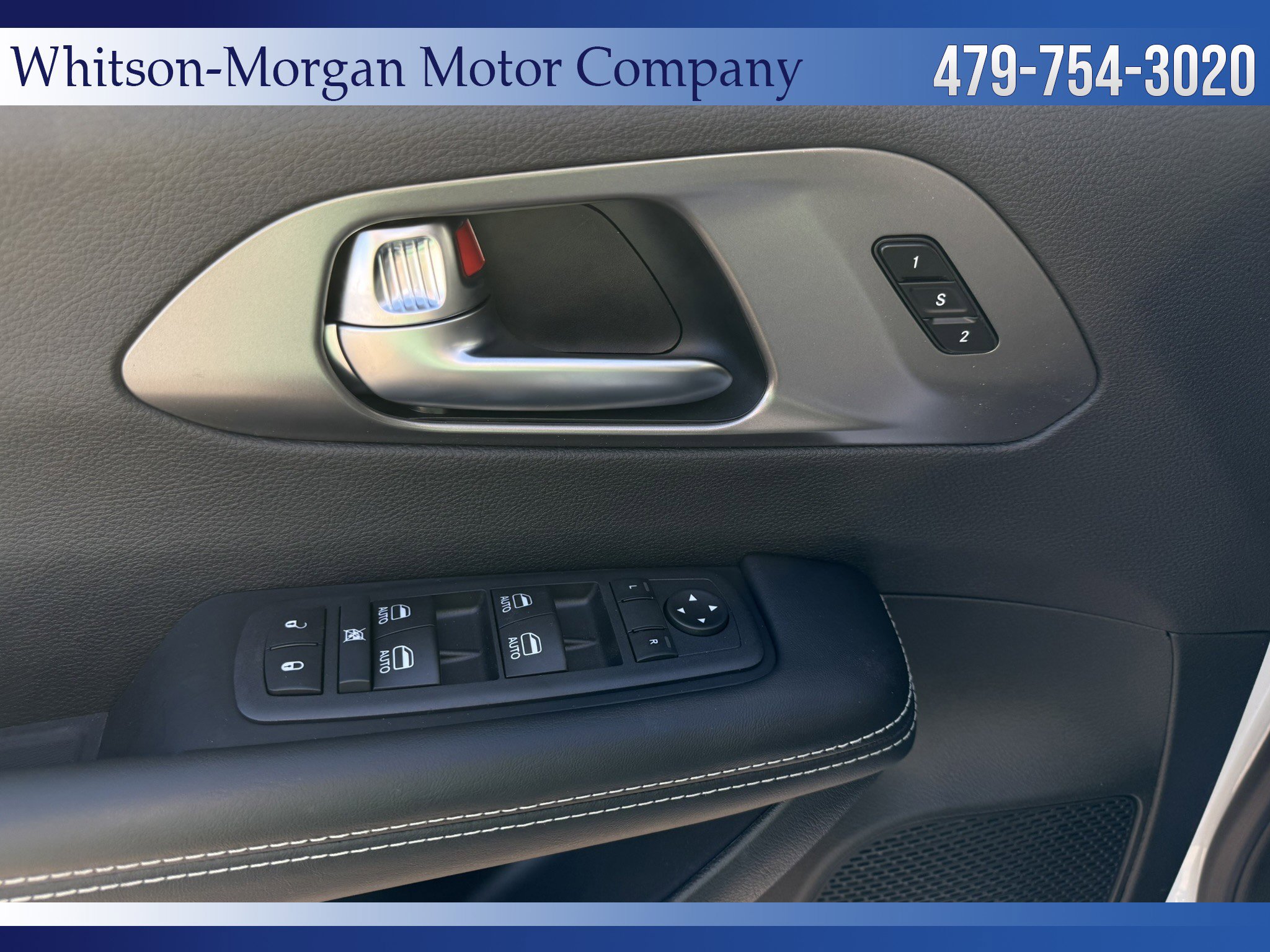 2026 Chrysler Pacifica Select - Photo 15