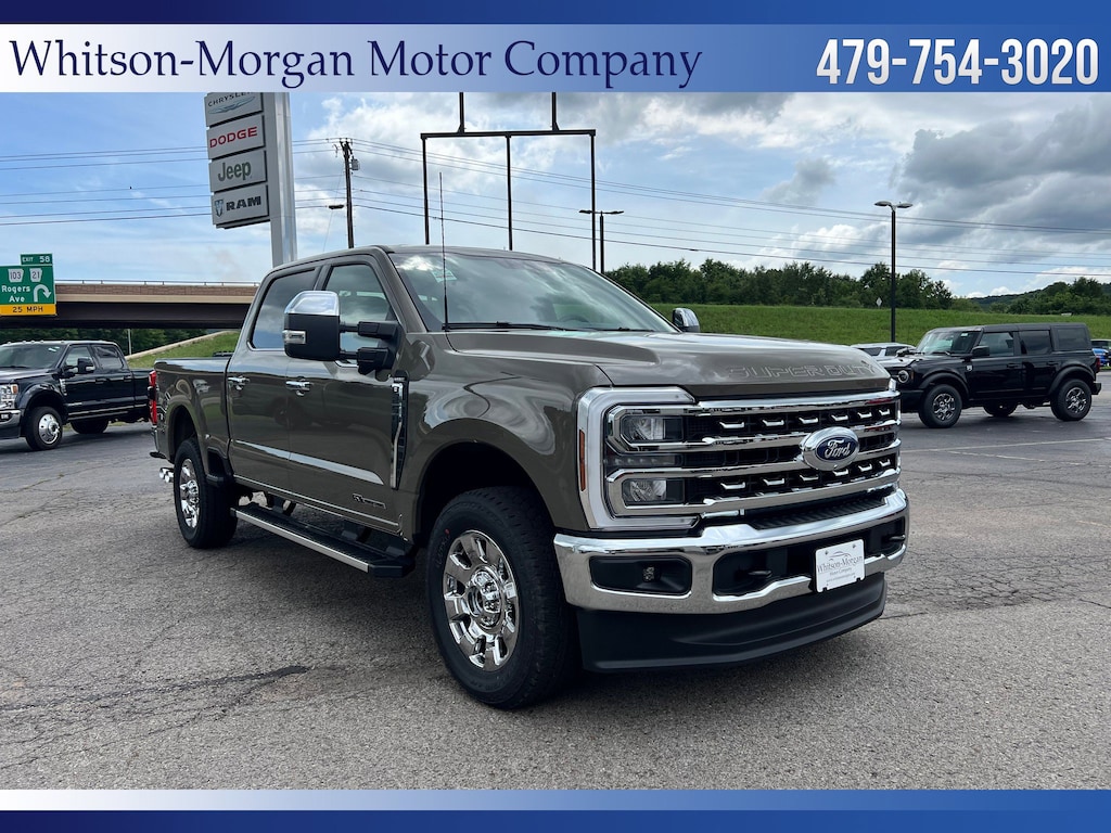 New 2026 Ford F-250 LARIAT Truck Crew Cab