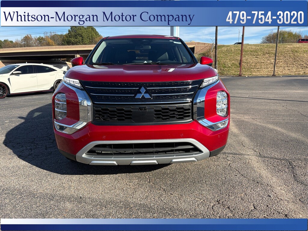 Used 2024 Mitsubishi Outlander SE SUV