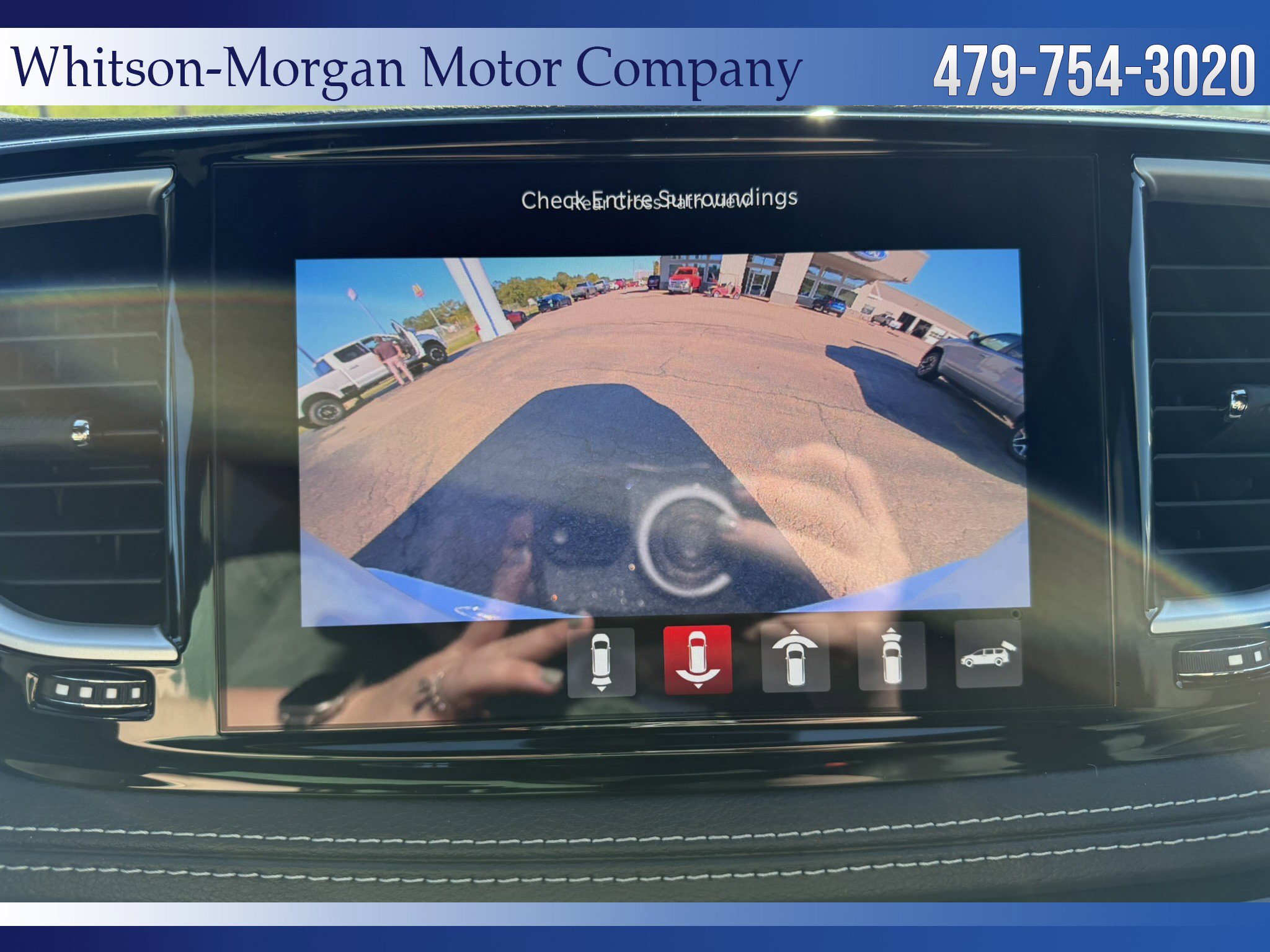 2026 Chrysler Pacifica Select - Photo 31