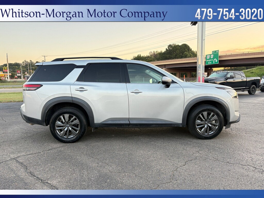 Used 2022 Nissan Pathfinder SV SUV