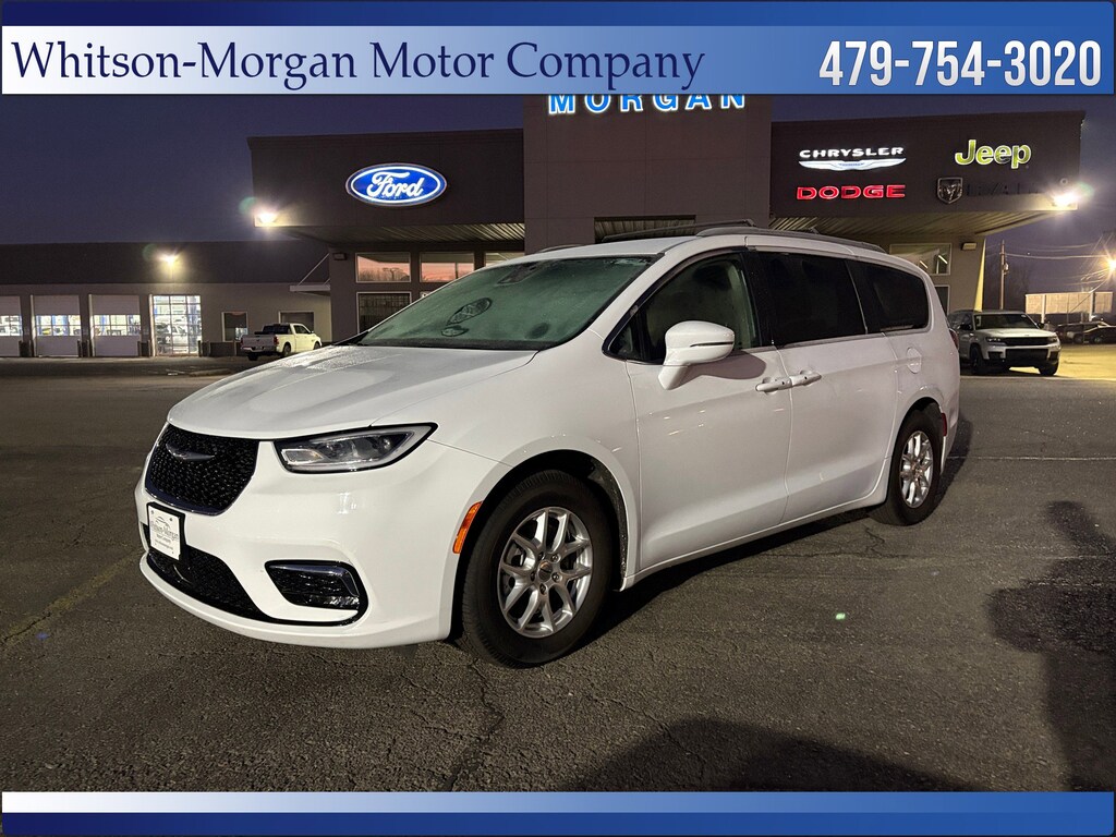 Used 2022 Chrysler Pacifica Touring L Van Passenger Van