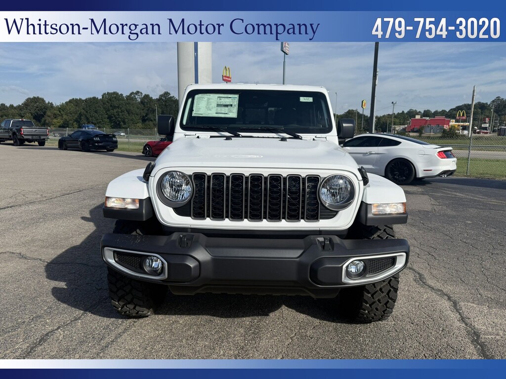 New 2025 Jeep Gladiator Sport Truck Crew Cab
