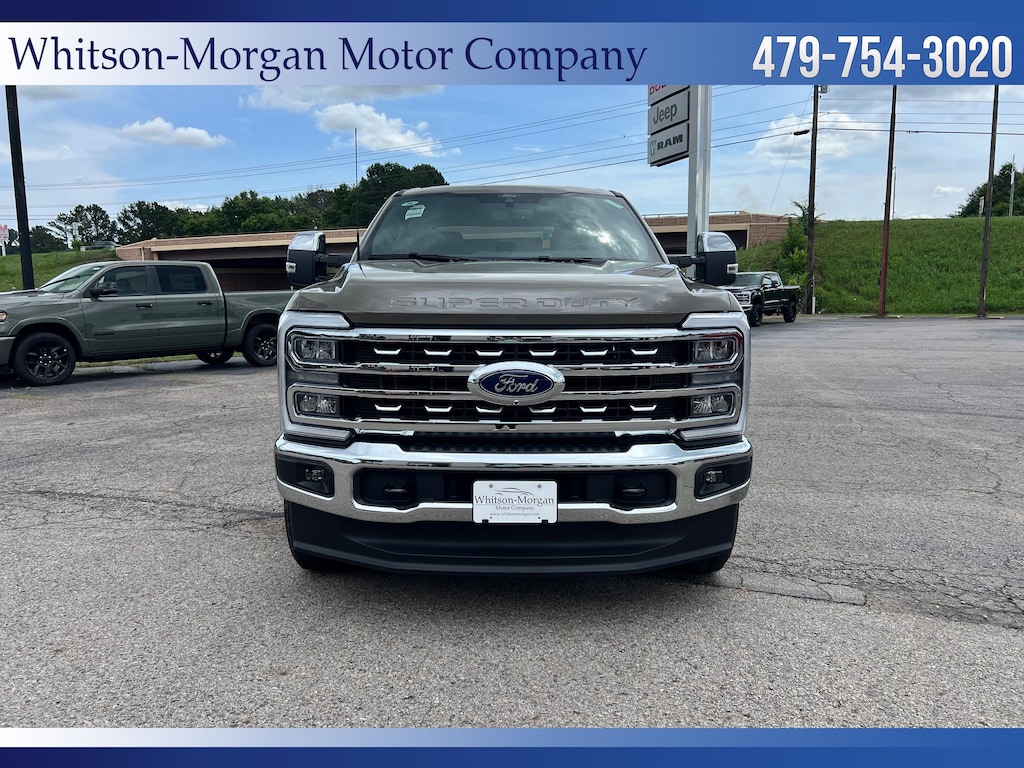 New 2026 Ford F-250 LARIAT Truck Crew Cab