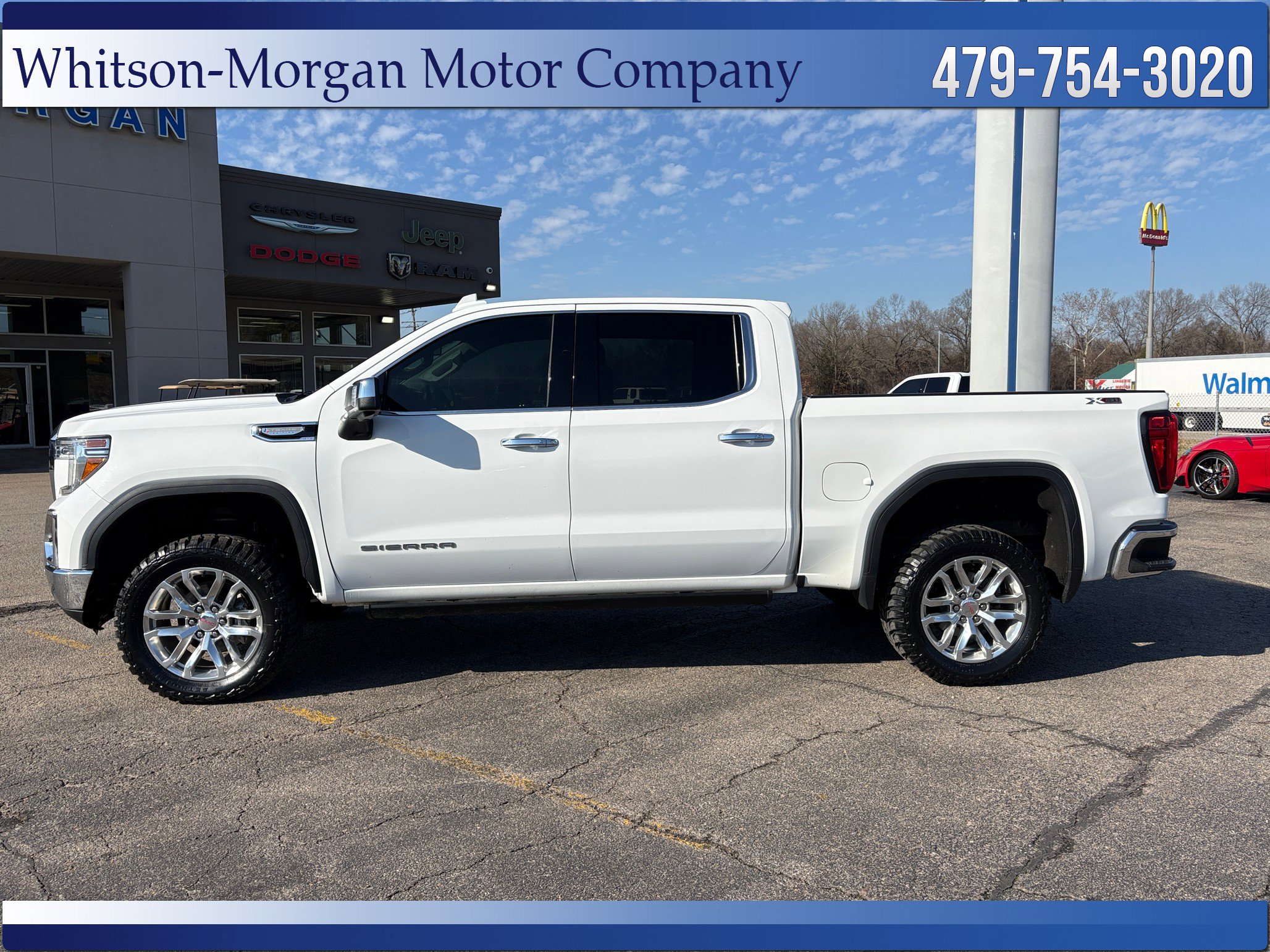 Used 2020 GMC Sierra 1500 SLT with VIN 3GTU9DED1LG424572 for sale in Little Rock