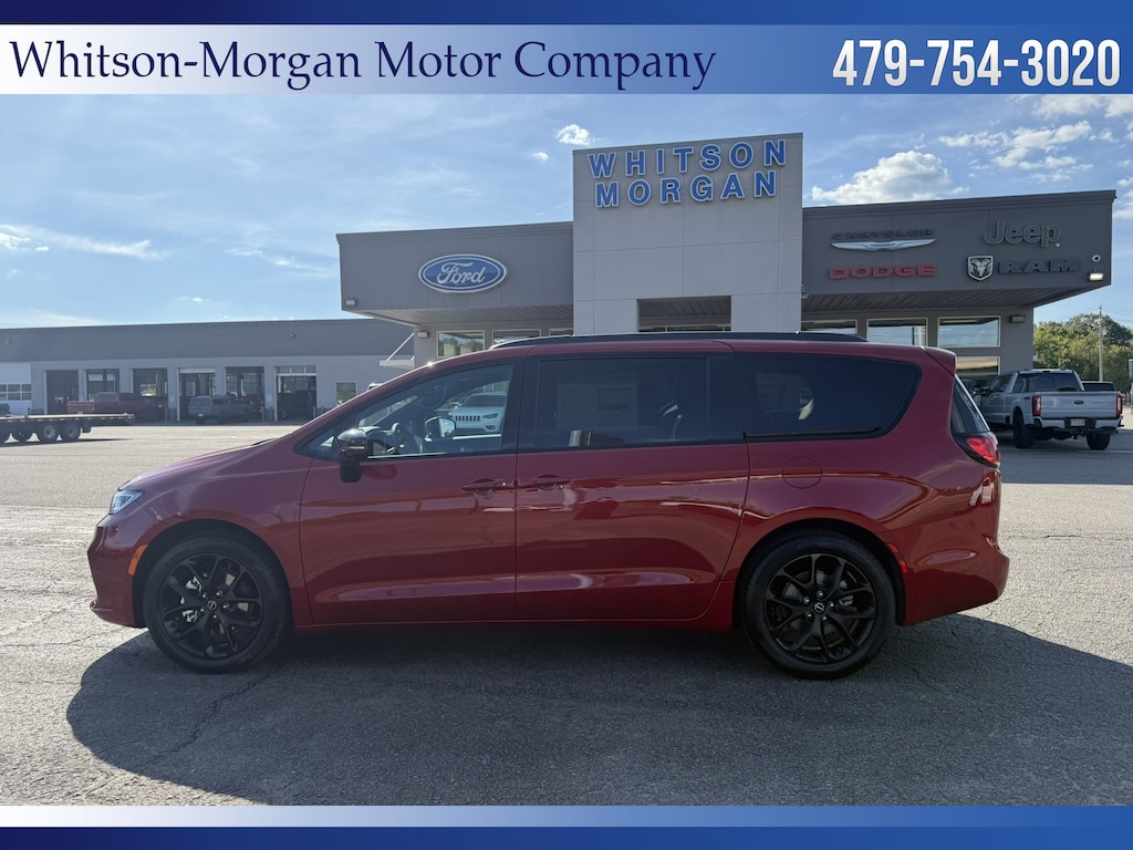 New 2026 Chrysler Pacifica SELECT Passenger Van