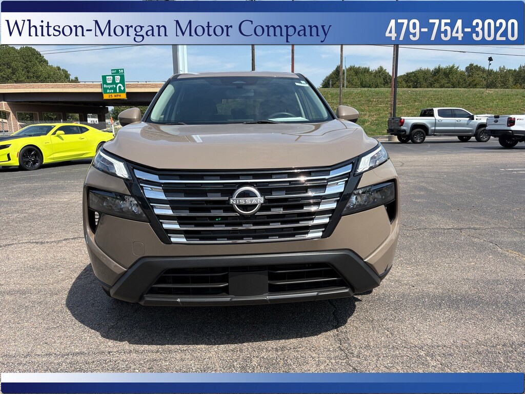 Used 2024 Nissan Rogue SV SUV