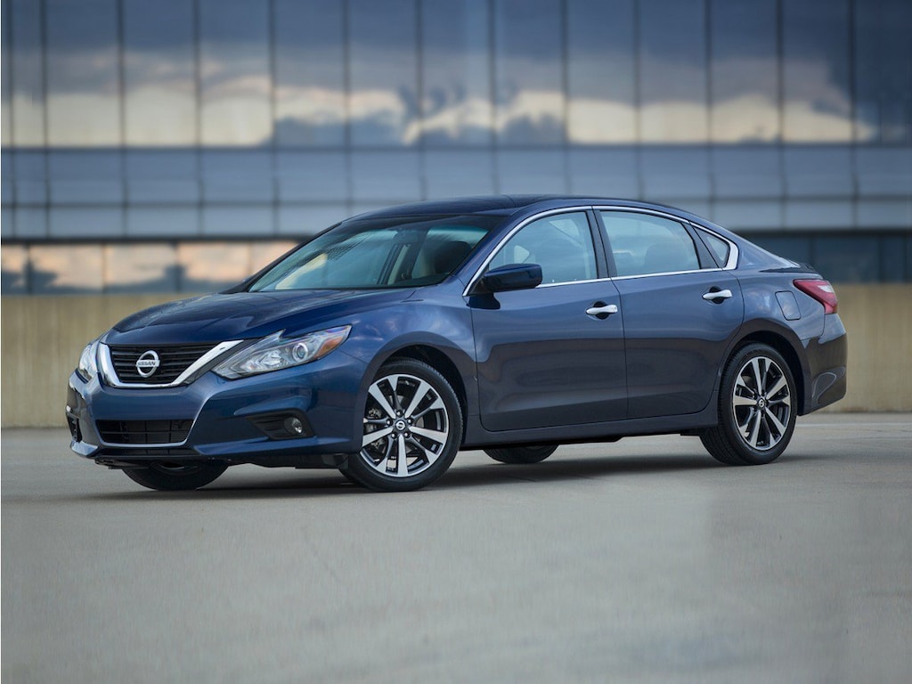 Used 2017 Nissan Altima 2.5 SL Sedan