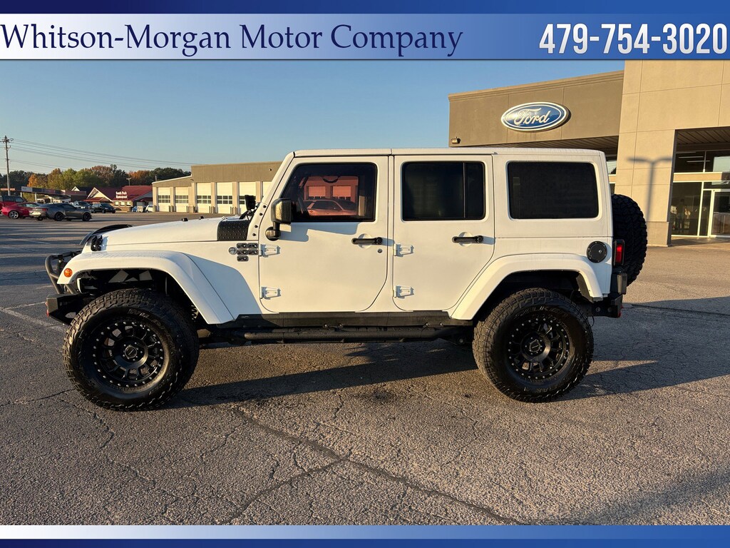 Used 2017 Jeep Wrangler JK Unlimited Sahara SUV