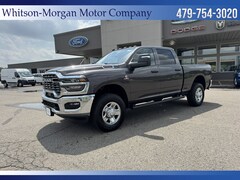 2025 Ram 2500 TRADESMAN CREW CAB 4X4 6'4 BOX Pickup
