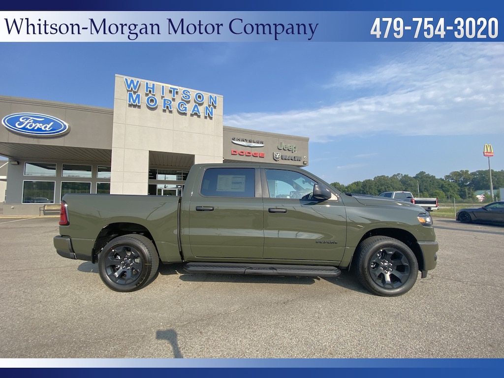 New 2026 Ram 1500 EXPRESS CREW CAB 4X4 5'7 BOX Pickup
