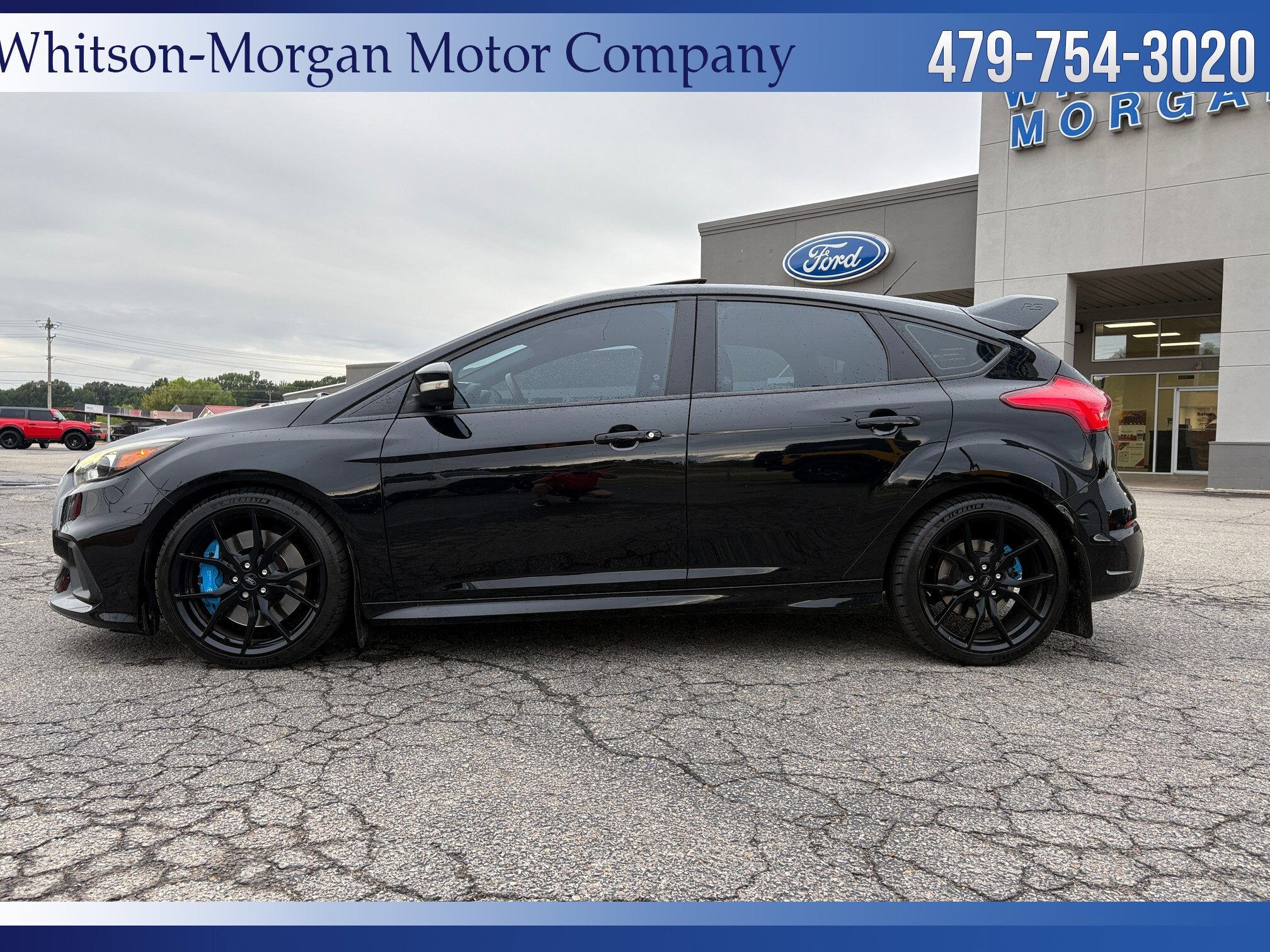 2017 Ford Focus RS photo 2