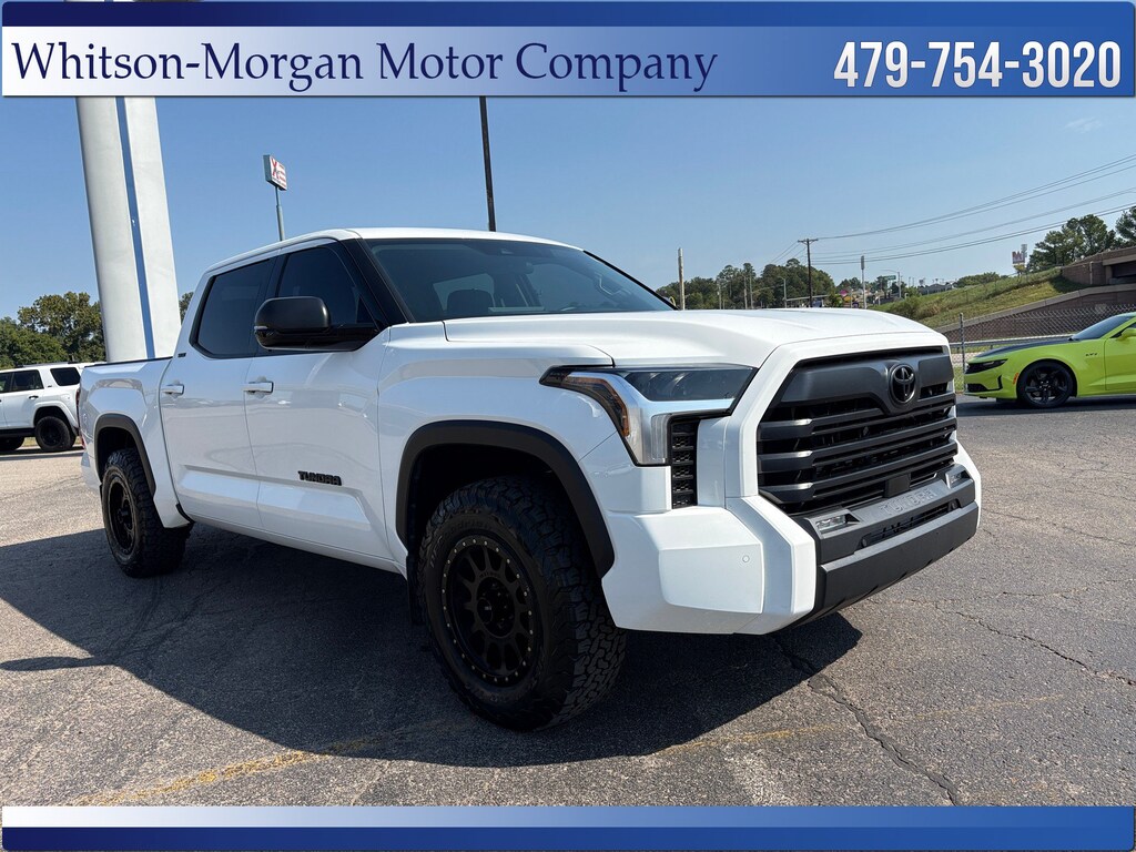 Used 2023 Toyota Tundra 4WD SR5 SR5 CrewMax 5.5 Bed