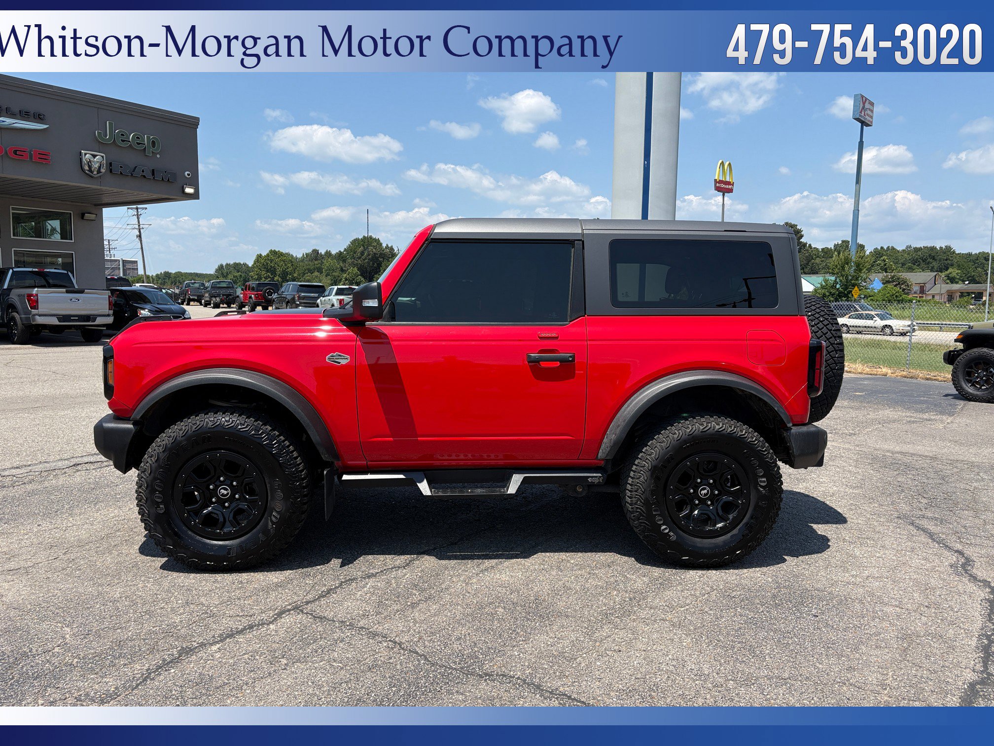2022 Ford Bronco Wildtrak photo 2