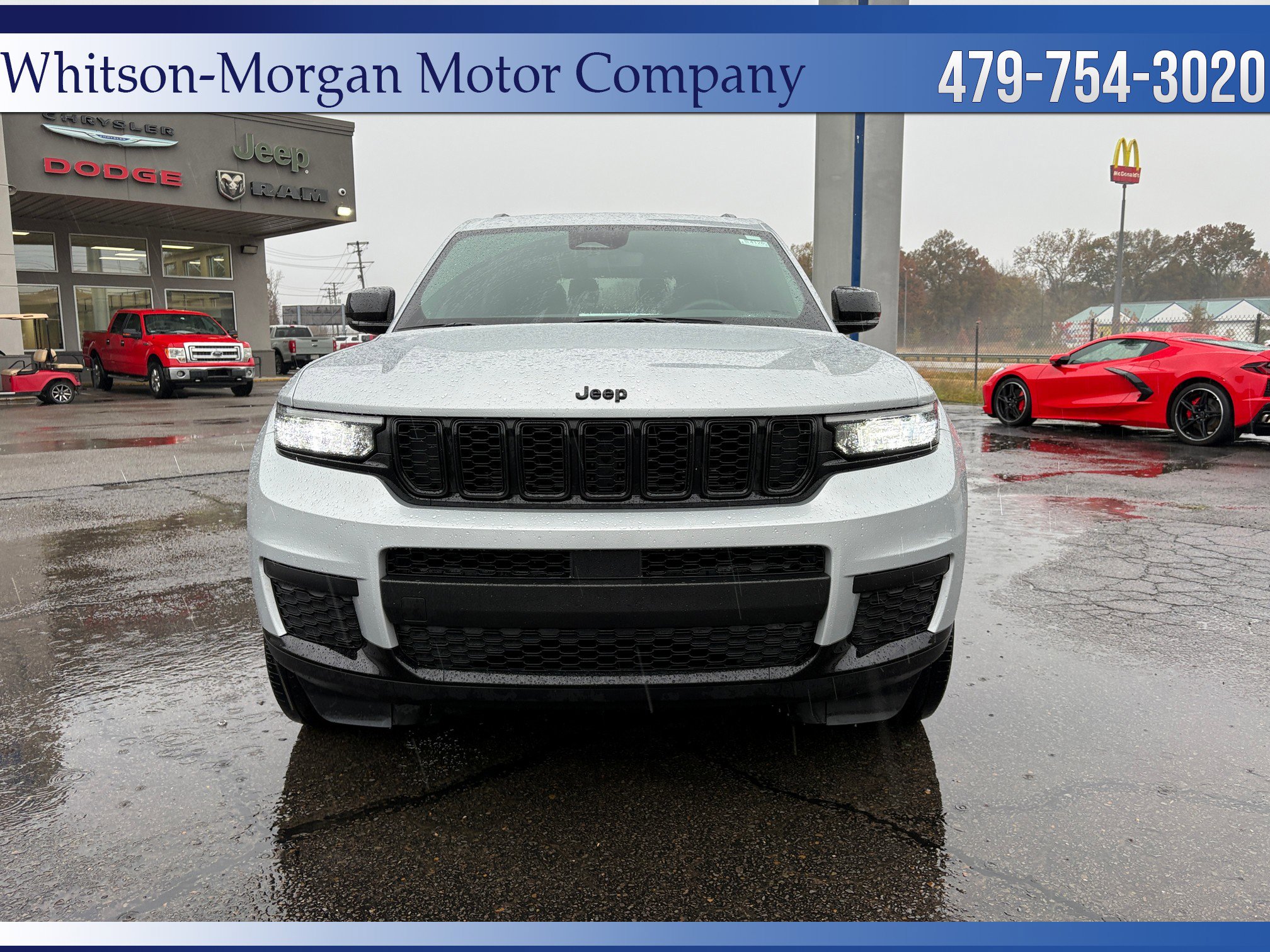 2023 Jeep Grand Cherokee Altitude photo 2