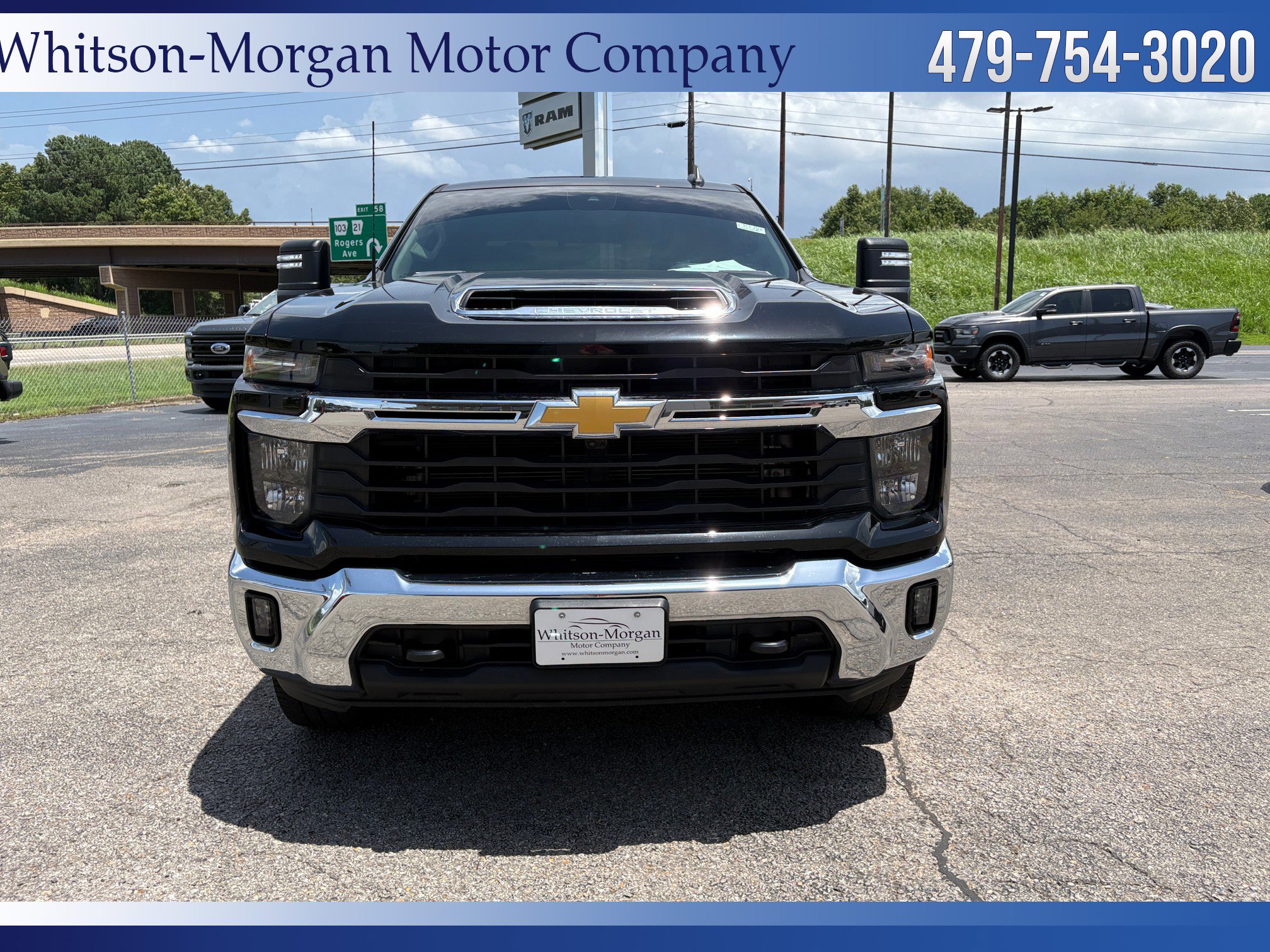 Used 2024 Chevrolet Silverado 2500HD LT with VIN 2GC4YNEY2R1109180 for sale in Little Rock
