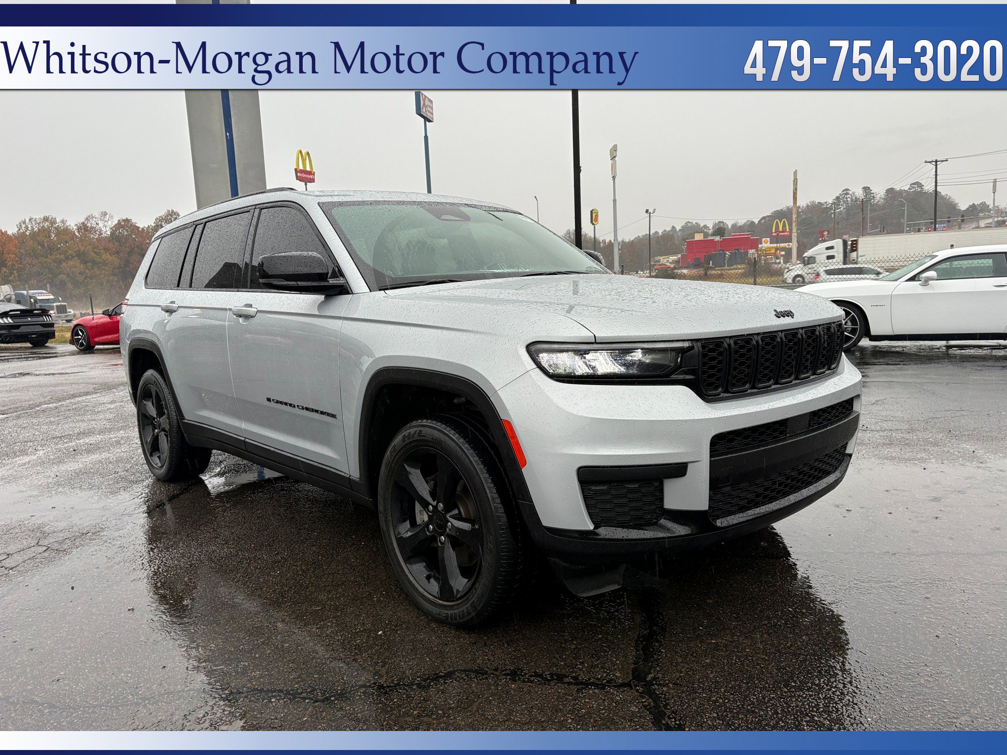 2023 Jeep Grand Cherokee Altitude photo 3