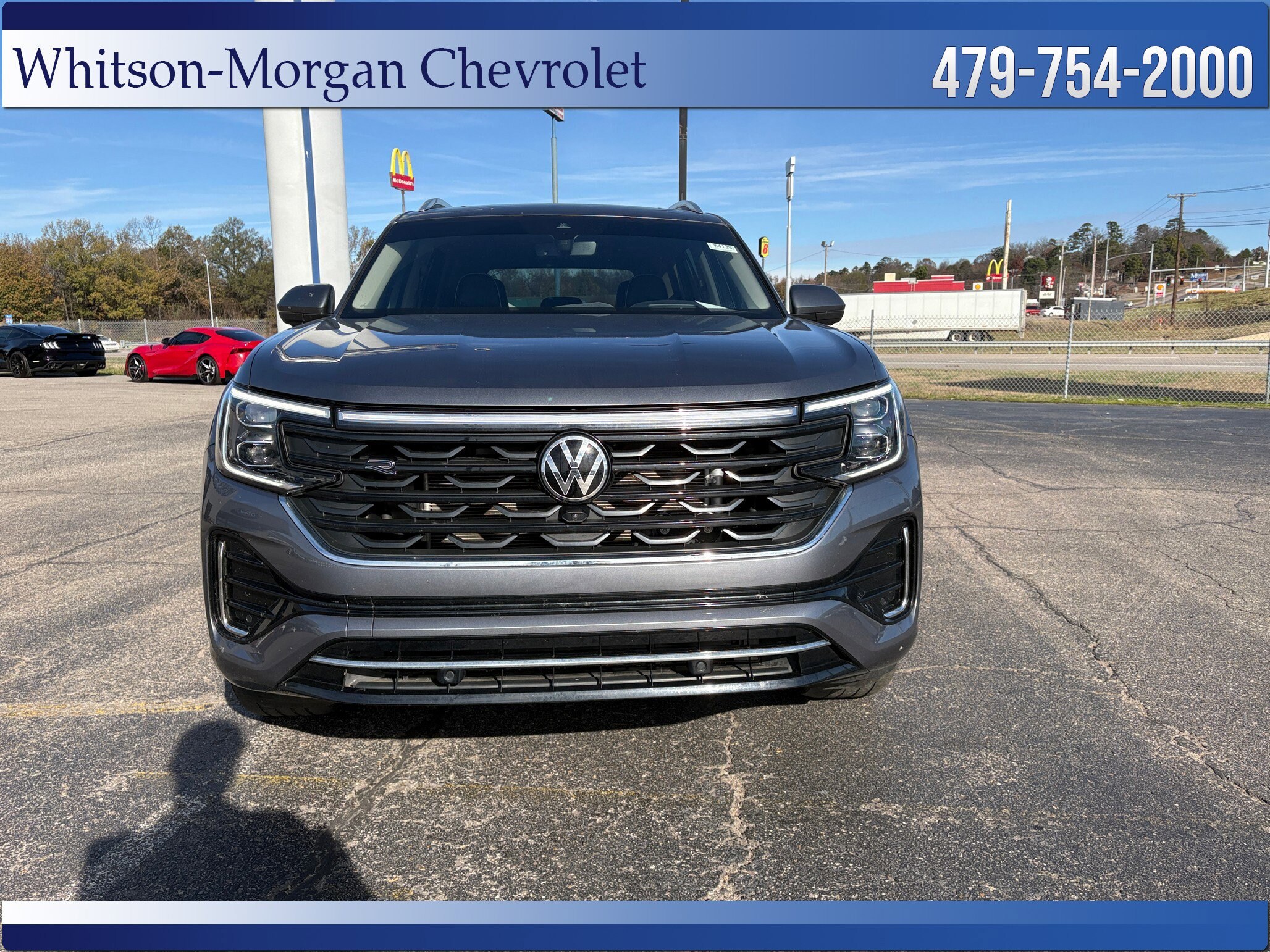 2024 Volkswagen Atlas SEL Premium R-Line photo 2